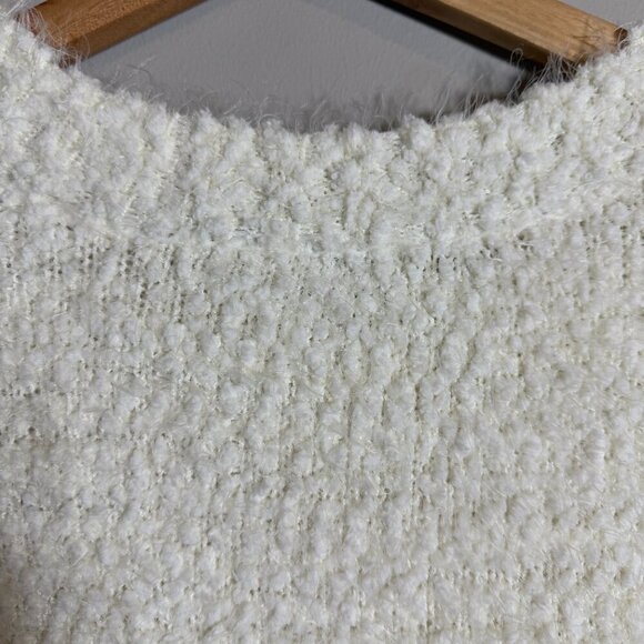 NWOT Show Me Your Mumu Cropped Varsity Sweater Knubby Knit Women's Small Cream - Picture 12 of 12